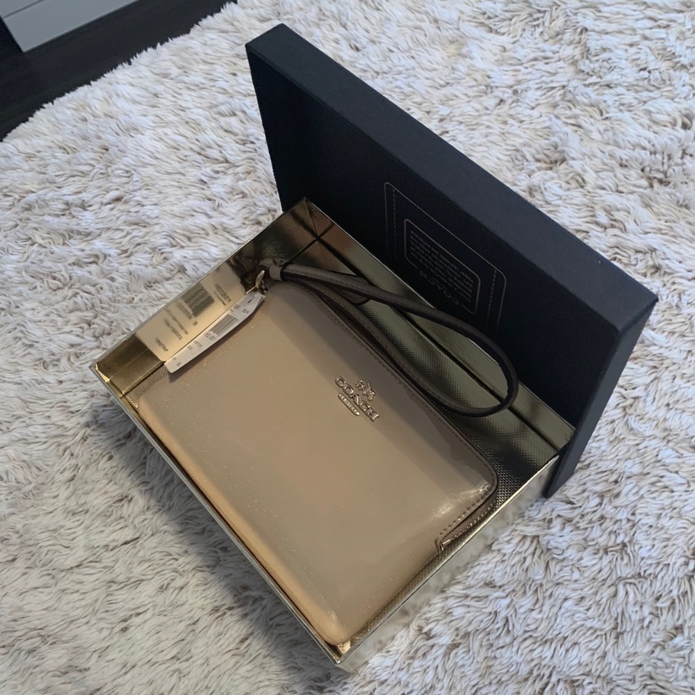 Coach Wristlet Wallet